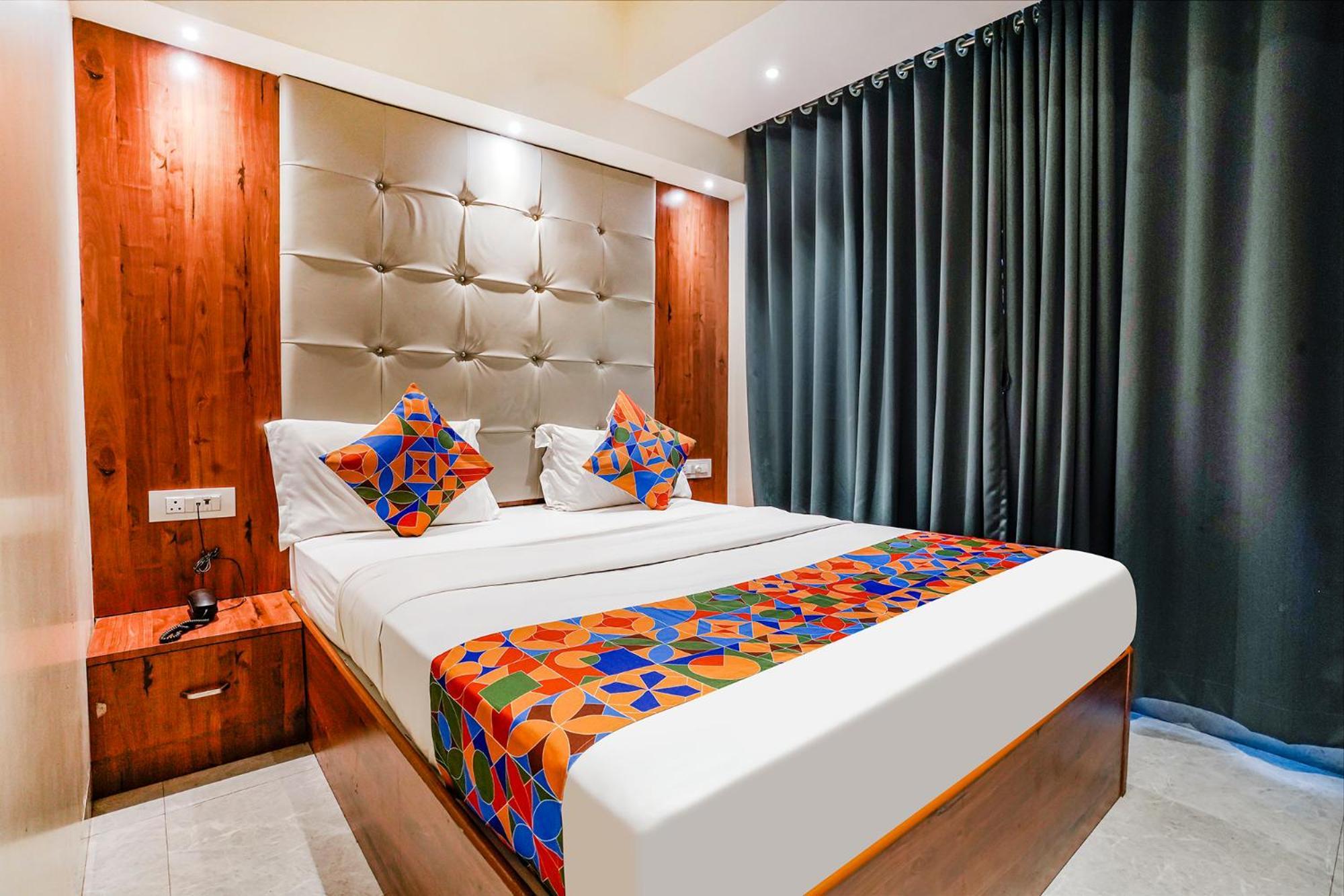 Fabexpress Utsav Residency - Nr Panvel Hotel Jāmb Екстериор снимка