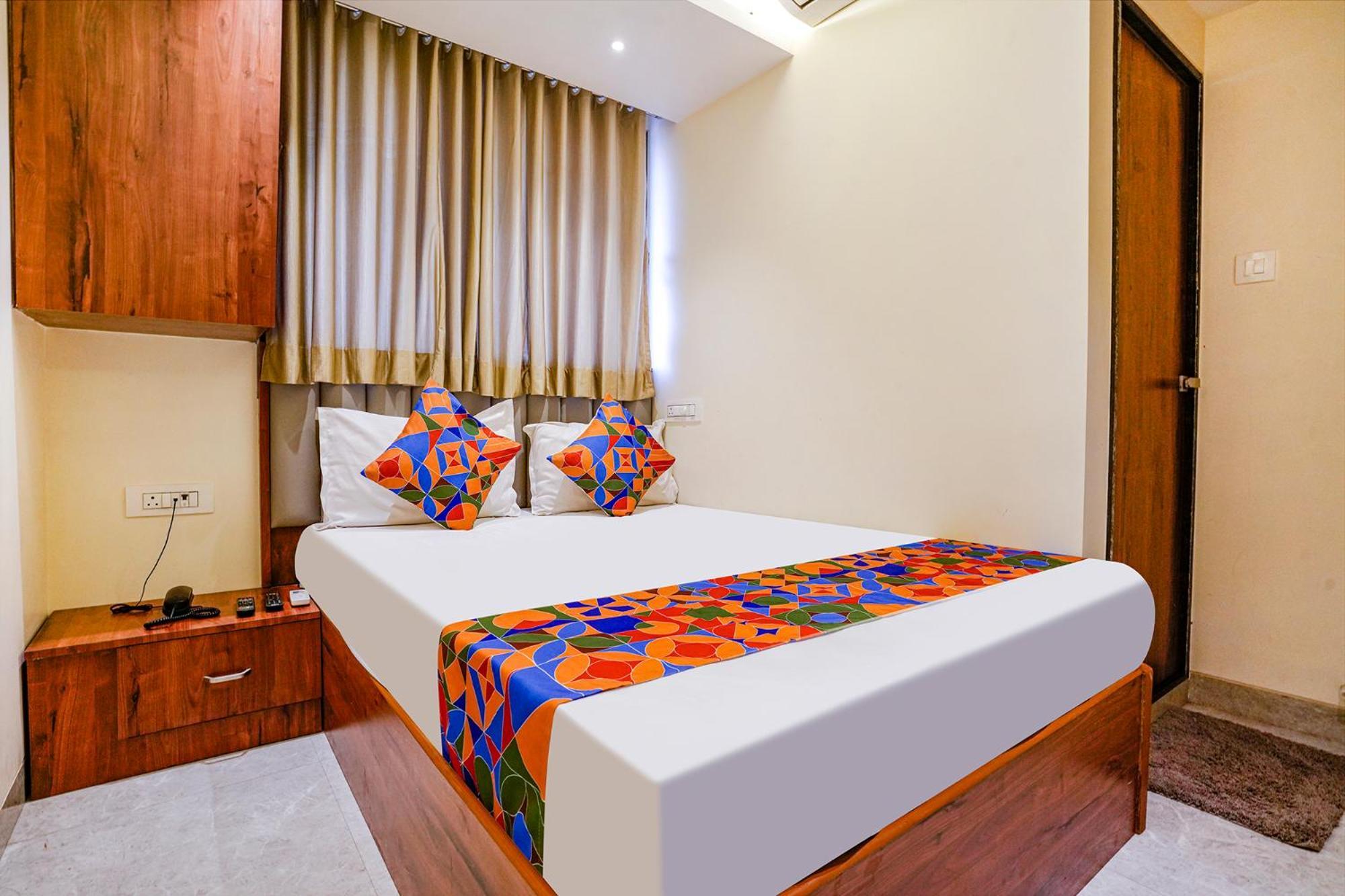 Fabexpress Utsav Residency - Nr Panvel Hotel Jāmb Екстериор снимка