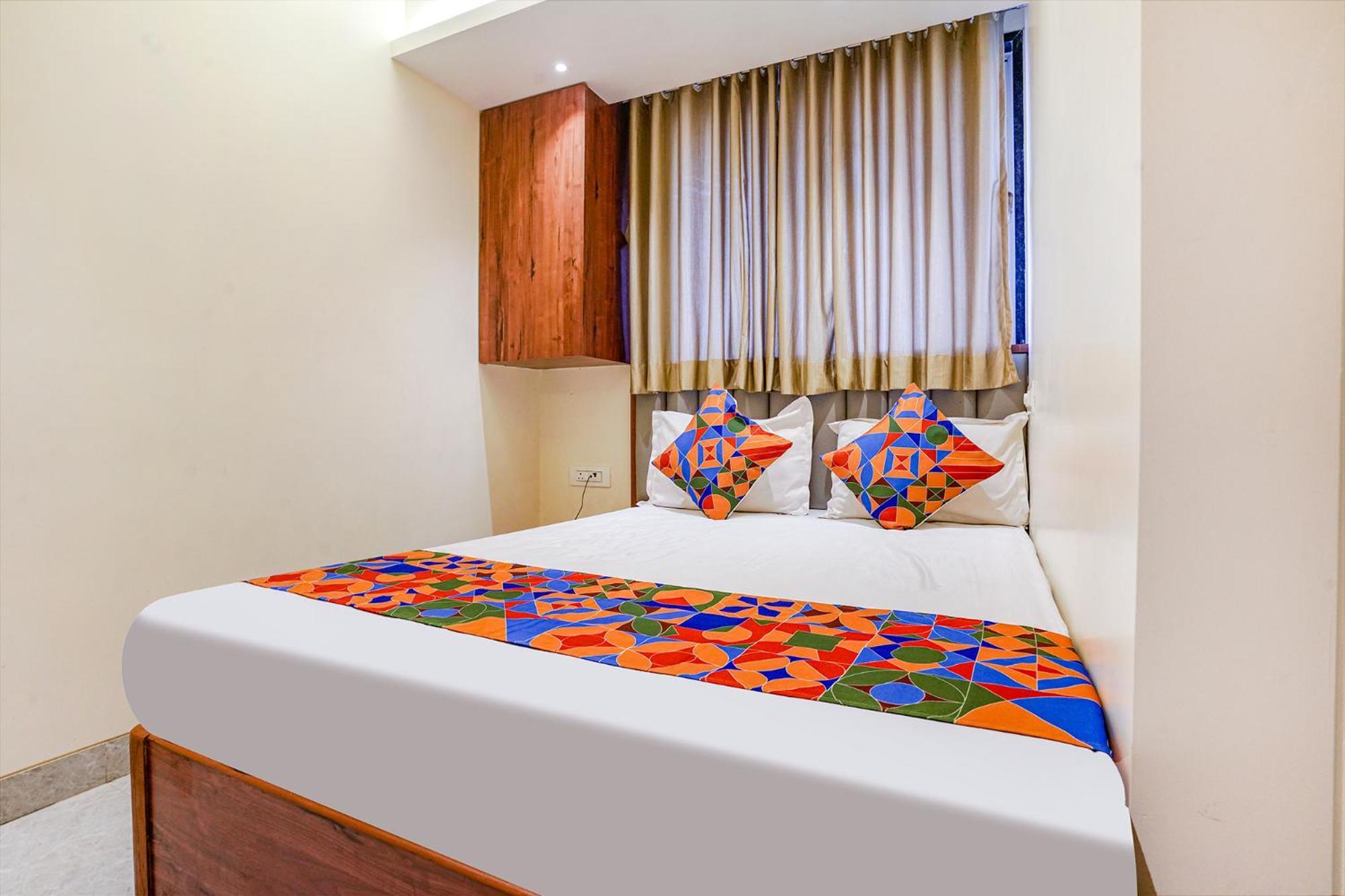 Fabexpress Utsav Residency - Nr Panvel Hotel Jāmb Екстериор снимка